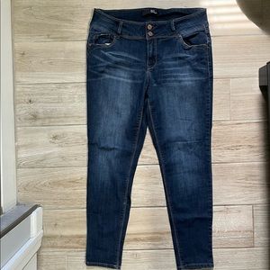 1822 Denim Vintage Dex Double Button Skinny Jean Size 32